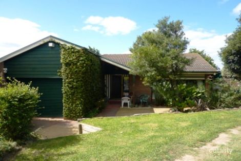 22 Weeden Cres, Hallam, VIC 3803