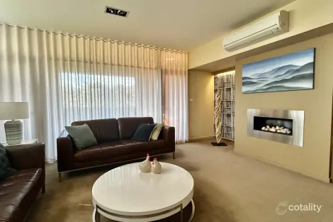 Property photo of 7 Crippa Close Hepburn Springs VIC 3461