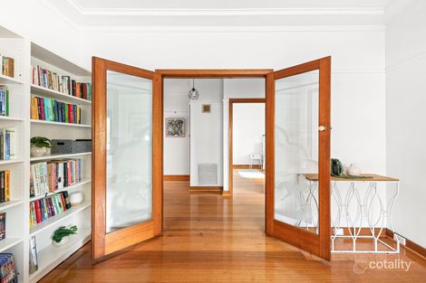 Property photo of 43 Gloucester Street Reservoir VIC 3073