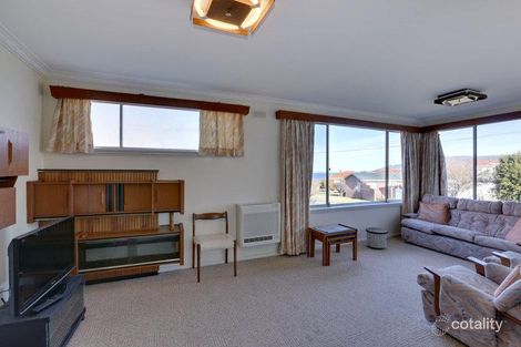 Property photo of 14 Ninda Street Rosny TAS 7018