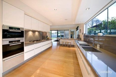 Property photo of 61 Fourth Street Beaumaris VIC 3193