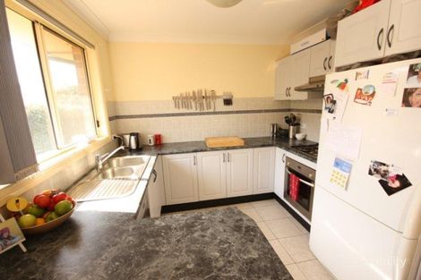 Property photo of 9 Webb Place Minto NSW 2566
