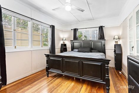 Property photo of 23 Dyne Red Hill QLD 4059