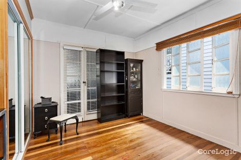 Property photo of 23 Dyne Red Hill QLD 4059