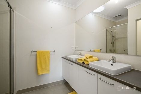 Property photo of 11 Nalara Street Werribee VIC 3030