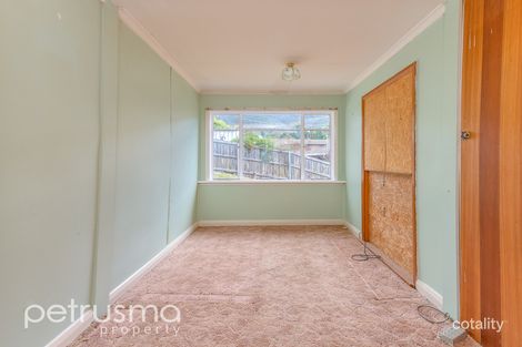Property photo of 207 Abbotsfield Road Claremont TAS 7011