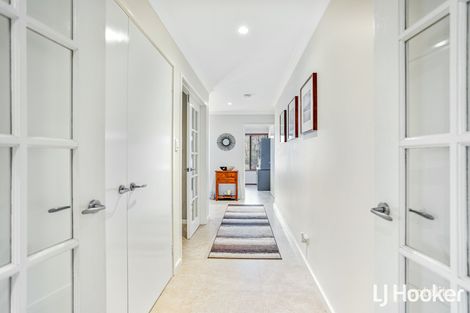 Property photo of 12 Tipuana Place Thornlie WA 6108