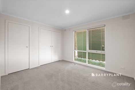 Property photo of 19 Upton Crescent Narre Warren VIC 3805