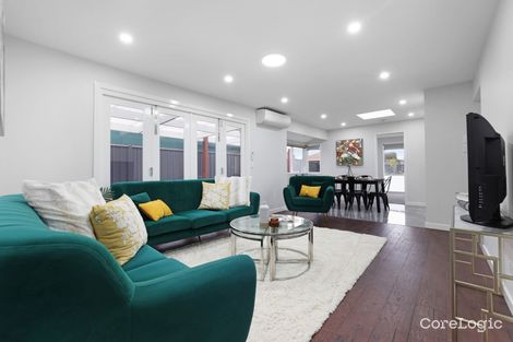Property photo of 32 Dennison Avenue Hoppers Crossing VIC 3029