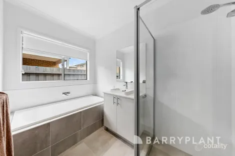 Property photo of 19 Wool Street Aintree VIC 3336