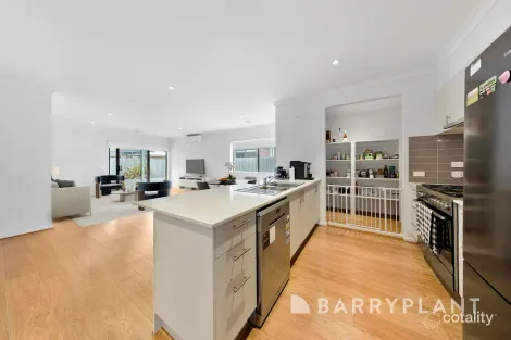 Property photo of 19 Wool Street Aintree VIC 3336