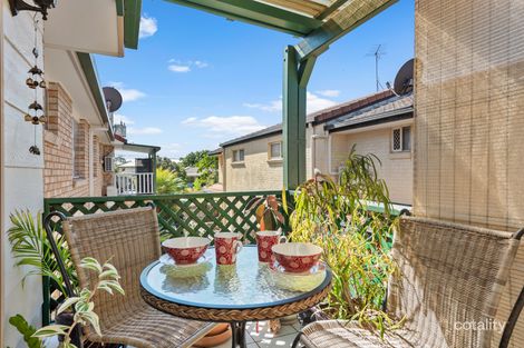 2/19 Ellen St, Woody Point, QLD 4019