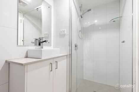 Property photo of 13/36 Kitchener Street Coorparoo QLD 4151