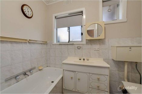 Property photo of 105 Fordholm Road Hampton Park VIC 3976