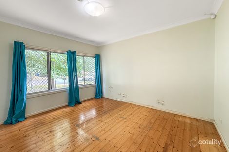 Property photo of 18 Albert Street Unanderra NSW 2526