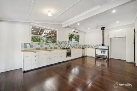 17 Little John Rd, Armadale, WA 6112