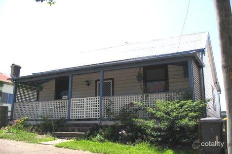 7 Omara St, Mayfield East, NSW 2304