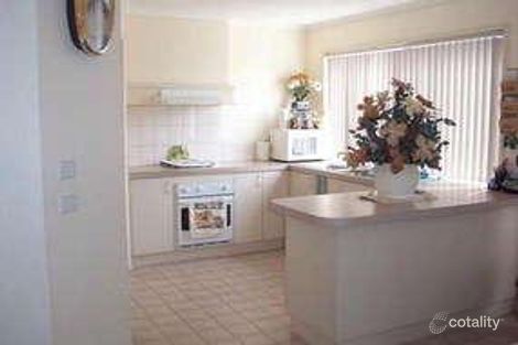 Property photo of 3 Caulfield Crescent Roxburgh Park VIC 3064