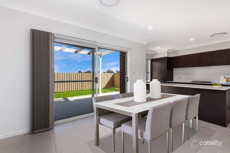 Property photo of 6/8 Whitechapel Avenue Tallawong NSW 2762