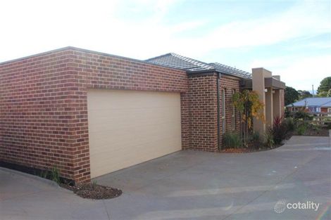 2/6 Francis Cres, Gisborne, VIC 3437