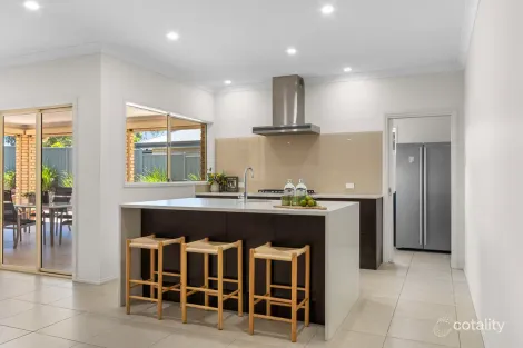 Property photo of 13 Lorikeet Grove Hewett SA 5118