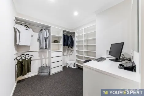Property photo of 1/175 Rosebank Drive Cranbourne North VIC 3977