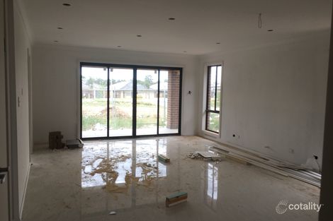 Property photo of 4 Jensen Way Airds NSW 2560