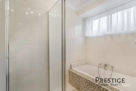 Property photo of 16/30 Devenish Street Greenfield Park NSW 2176