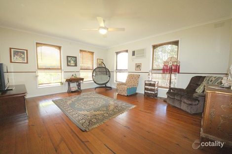 Property photo of 2 Avon Court Keilor VIC 3036