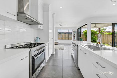 Property photo of 10 Woocoo Close Pimpama QLD 4209