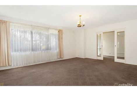 Property photo of 2 Brunei Grove Frankston VIC 3199