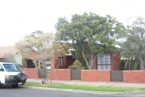 4 Lane Cres, Reservoir, VIC 3073