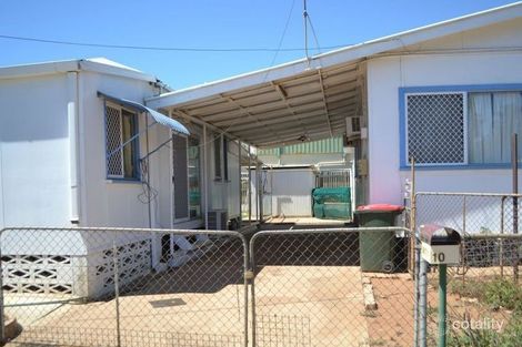 1 Dora St, Mornington, QLD 4825