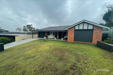 Property photo of 5 Lipton Close Woodrising NSW 2284