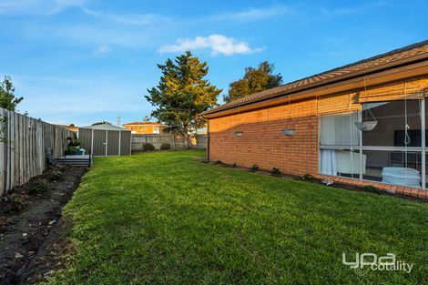 Property photo of 64 Magnolia Street St Albans VIC 3021