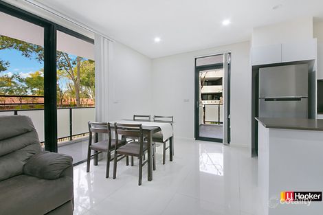 Property photo of 8/232 Targo Road Toongabbie NSW 2146