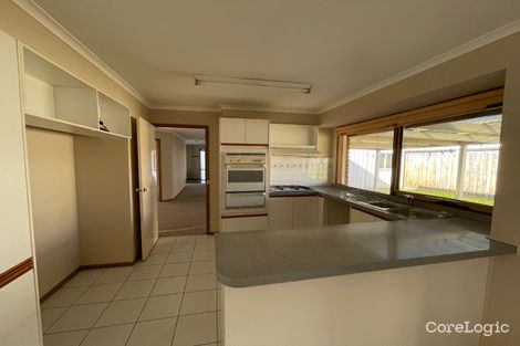 Property photo of 4 Martine Court Hoppers Crossing VIC 3029