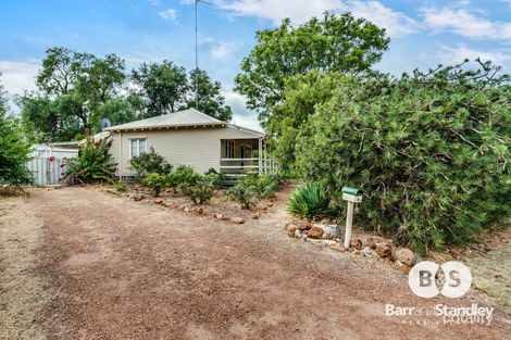 Property photo of 8 Sutton Street Waroona WA 6215
