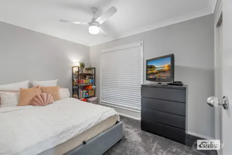 Property photo of 7 Seria Street Tanah Merah QLD 4128