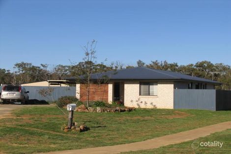 6 Olive Gr, Kingaroy, QLD 4610