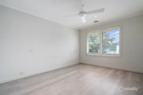 Property photo of 7 Colonial Place Heatherton VIC 3202