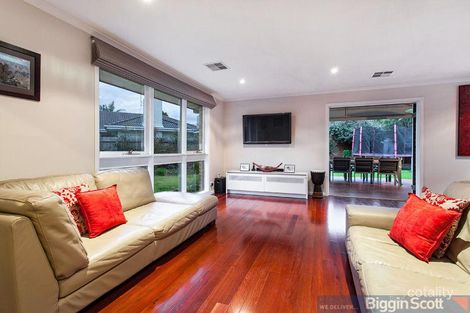 Property photo of 10 Elanora Court Aspendale VIC 3195