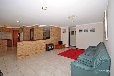 Property photo of 13 Burnby Cross Leeming WA 6149