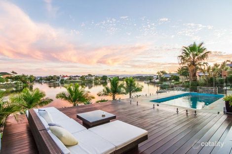 Property photo of 114 Santa Cruz Boulevard Clear Island Waters QLD 4226