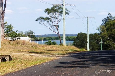 63 Kurrajong Rd, Russell Island, QLD 4184