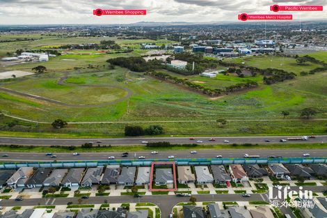 Property photo of 10 Flatbush Avenue Point Cook VIC 3030