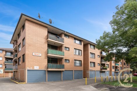 33/142 Moore St, Liverpool, NSW 2170