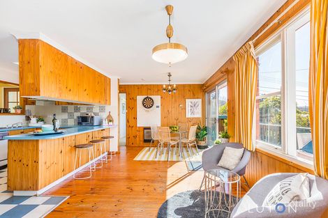 14 Macfarland Cres, Chifley, ACT 2606