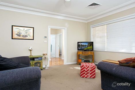 Property photo of 54 Hodson Avenue Turvey Park NSW 2650