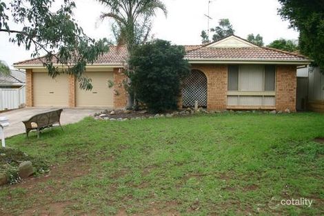 Property photo of 8 Wignell Place Mount Annan NSW 2567